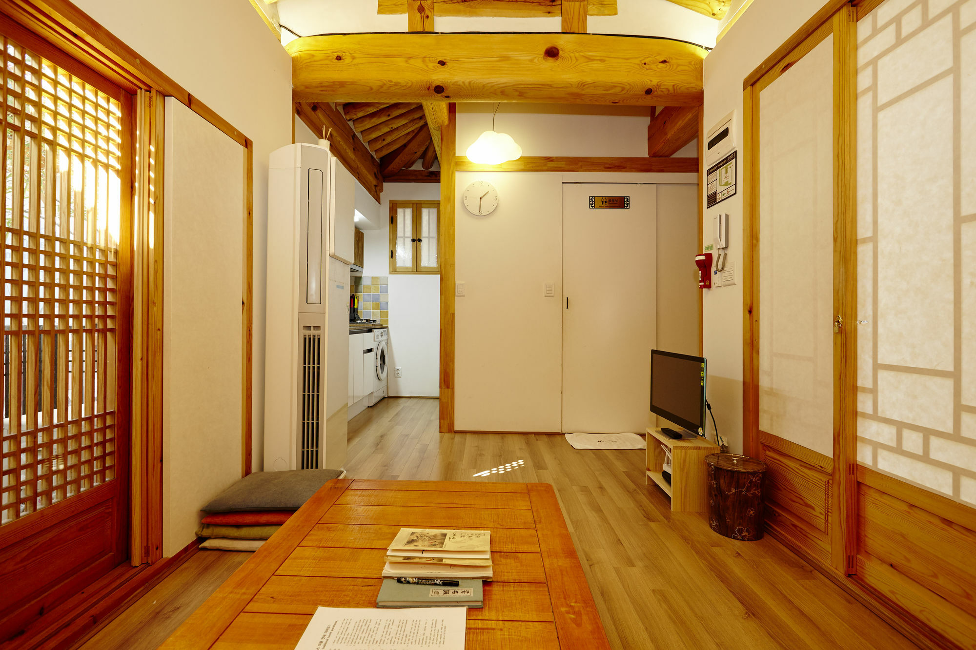 Hanok 24 Guesthouse Gyeongbokgung Seoul Exterior foto